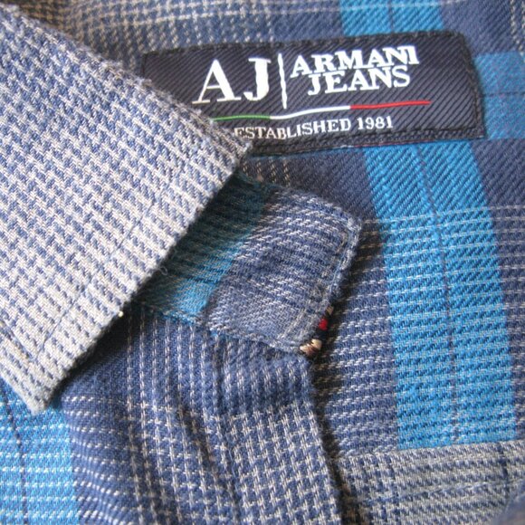 Armani Jeans button up shirt ptp 21" - Picture 8 of 10